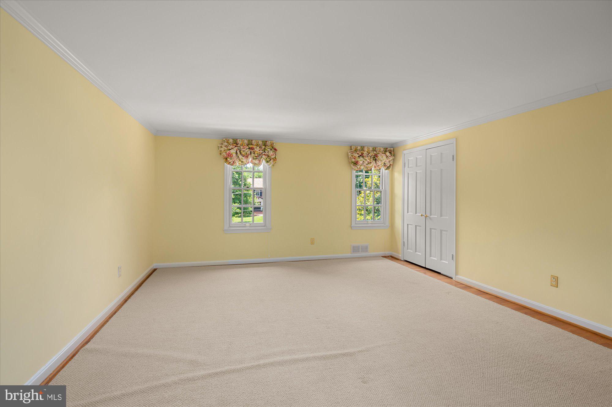 MCAULEY PARK - Residential