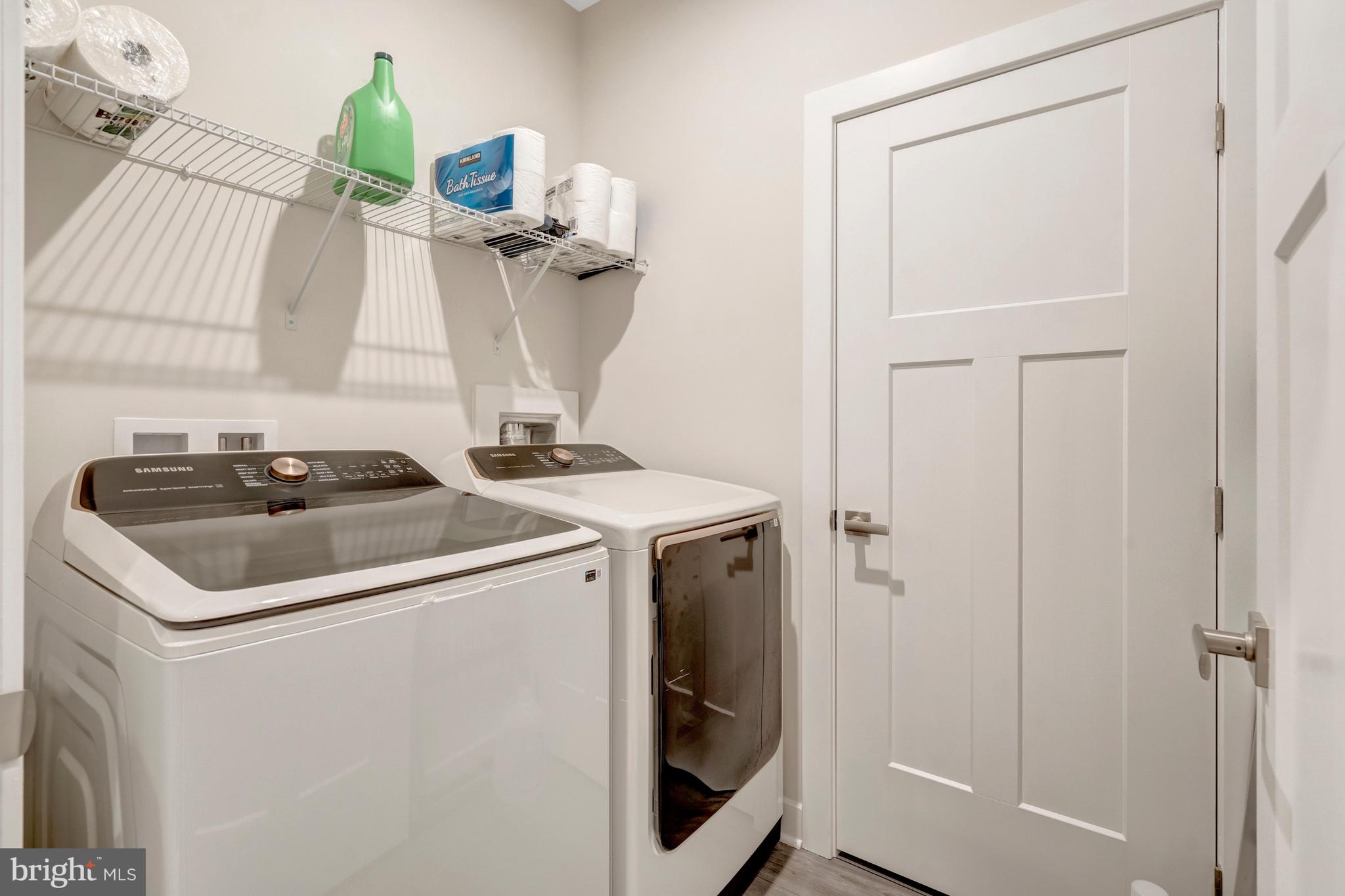 ARCOLA TOWN CENTER CONDO - Residential