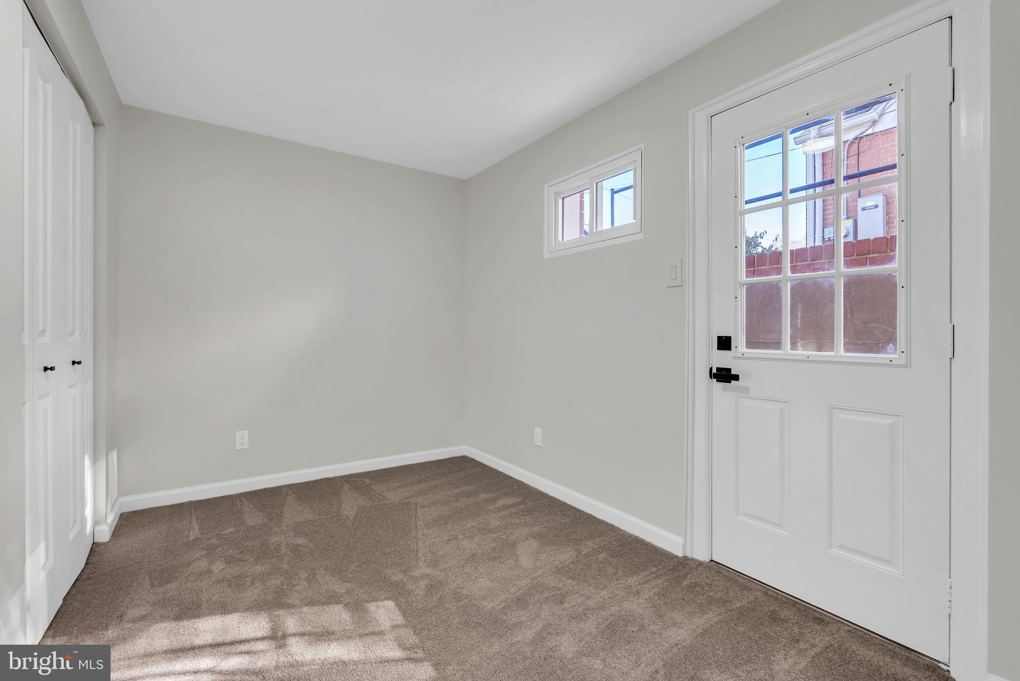 KEMP MILL ESTATES - Residential