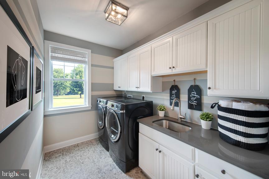 MAPLE RIDGE ESTATES - Residential