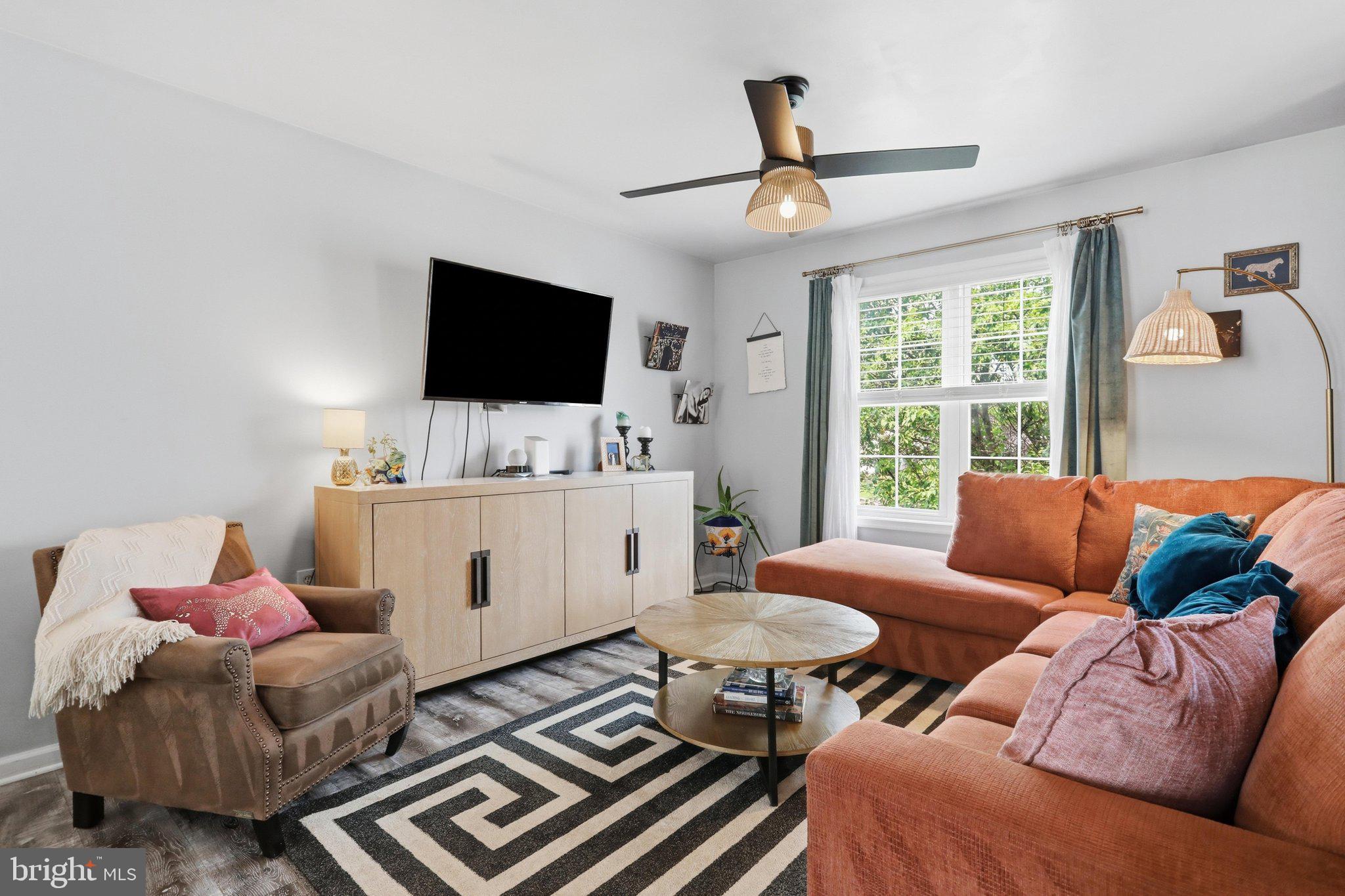 BRIAR RUN - Residential