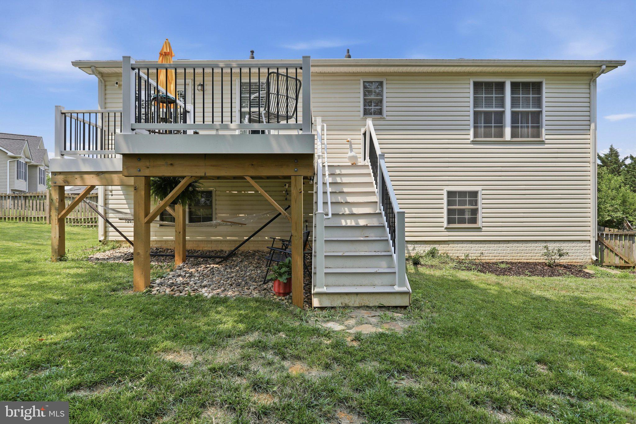 BRIAR RUN - Residential