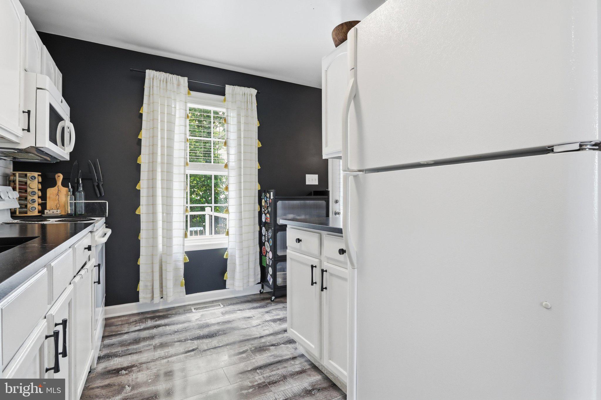 BRIAR RUN - Residential