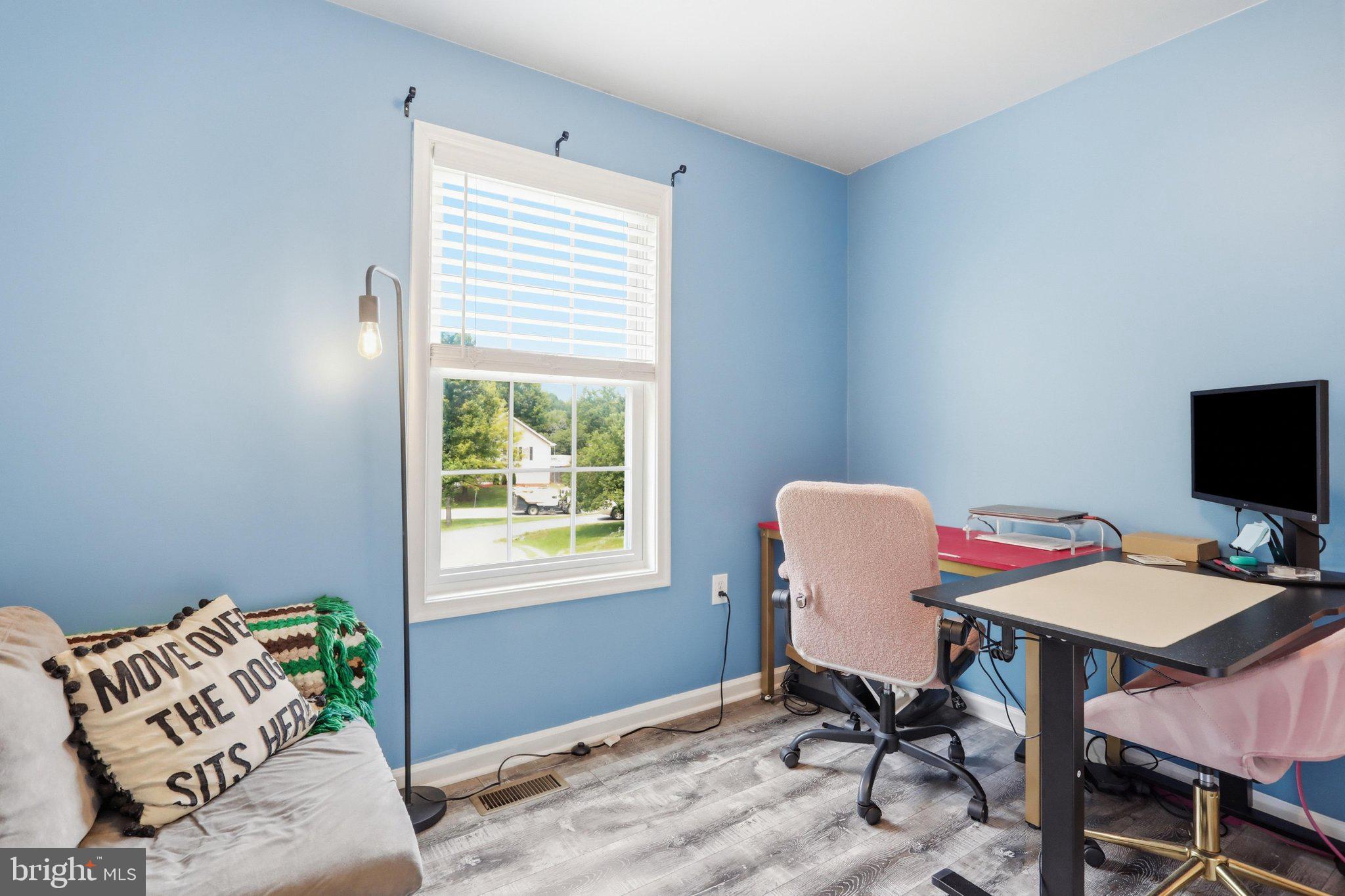 BRIAR RUN - Residential