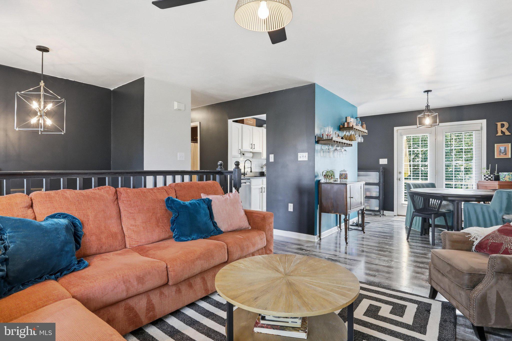 BRIAR RUN - Residential