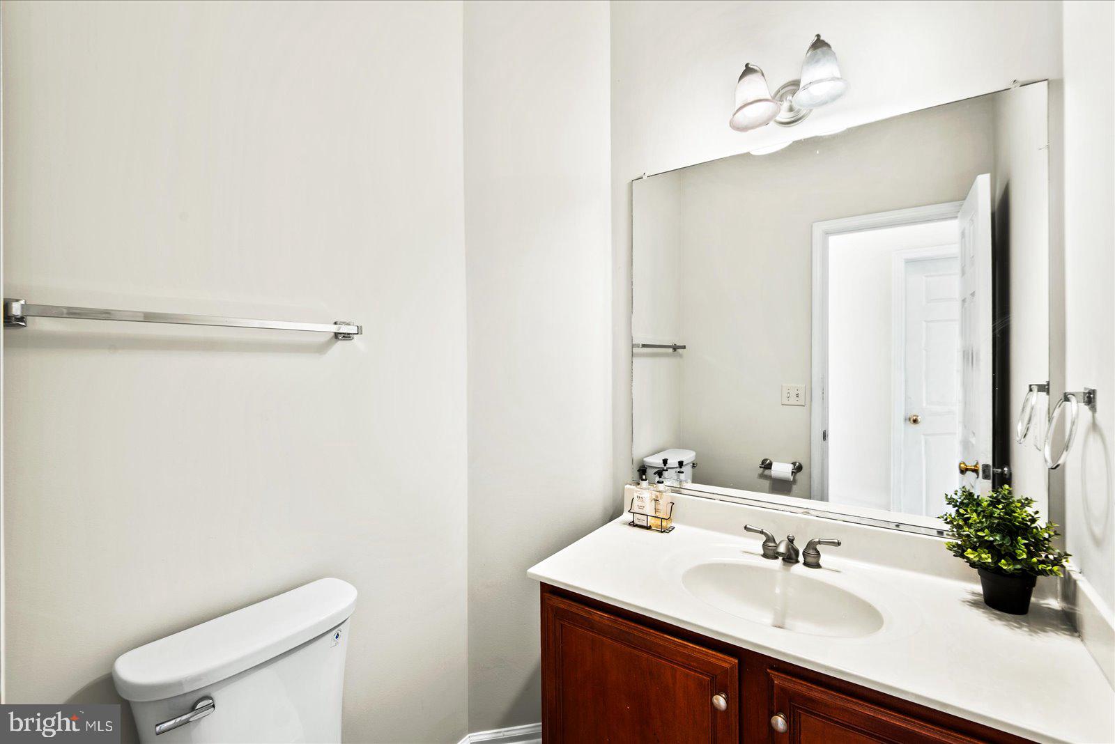 LAKELAND WOODS - Residential