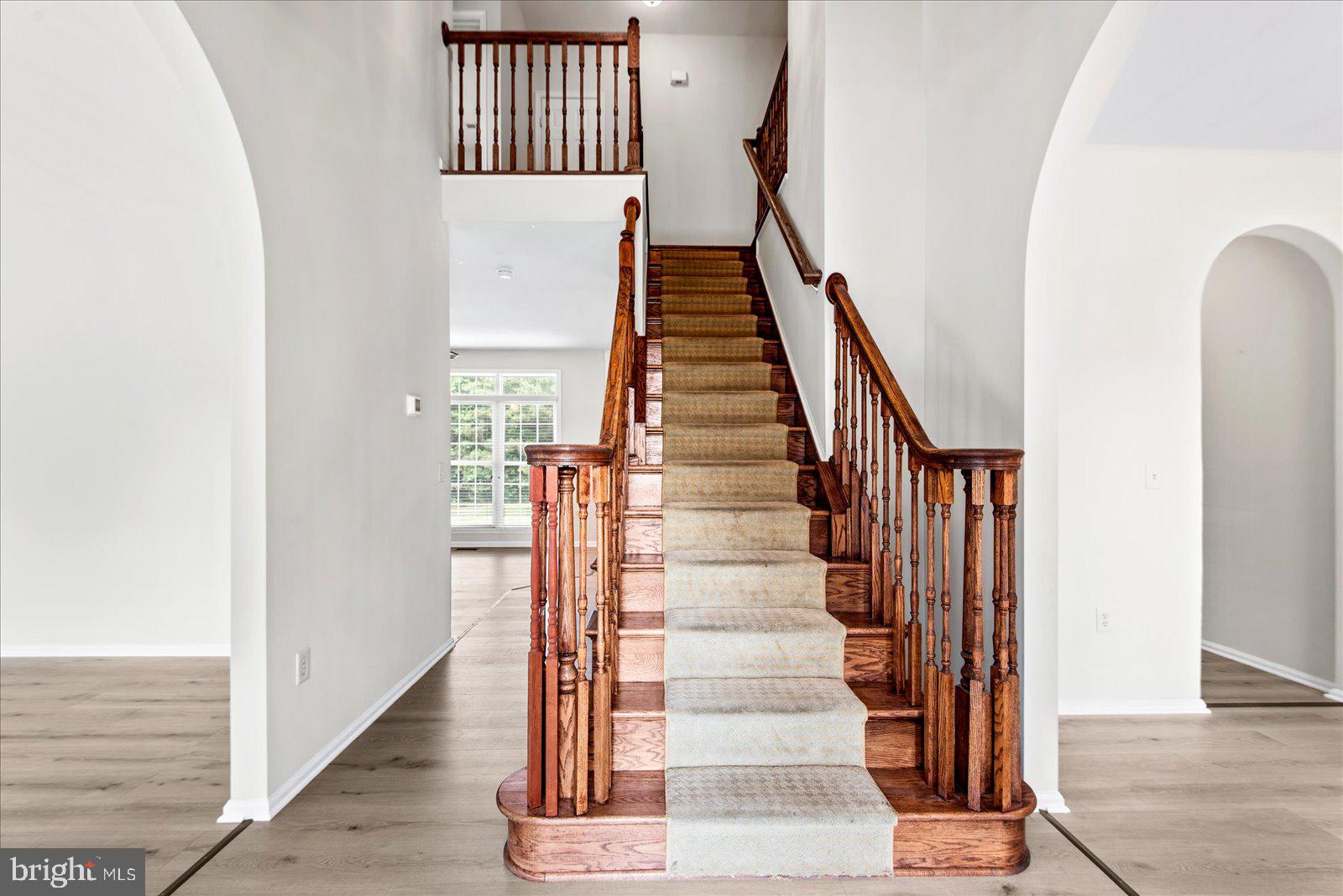 LAKELAND WOODS - Residential