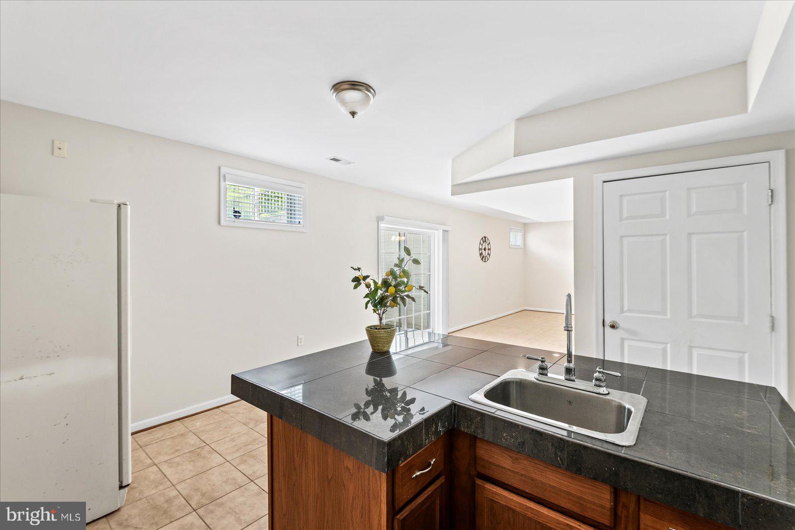LAKELAND WOODS - Residential