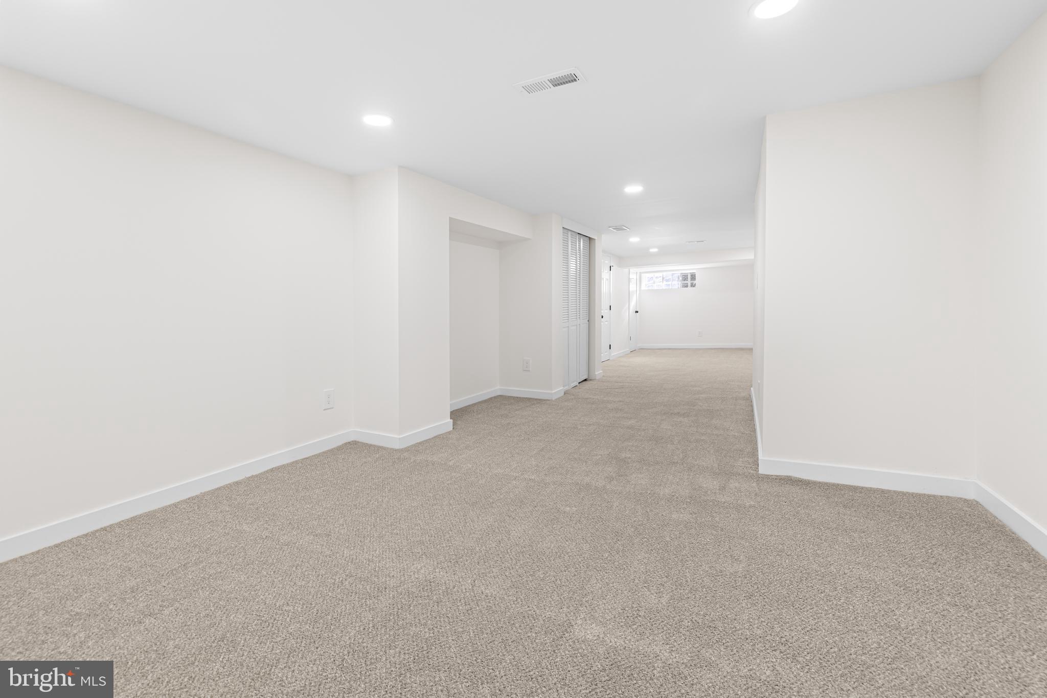 MANTUA - Residential