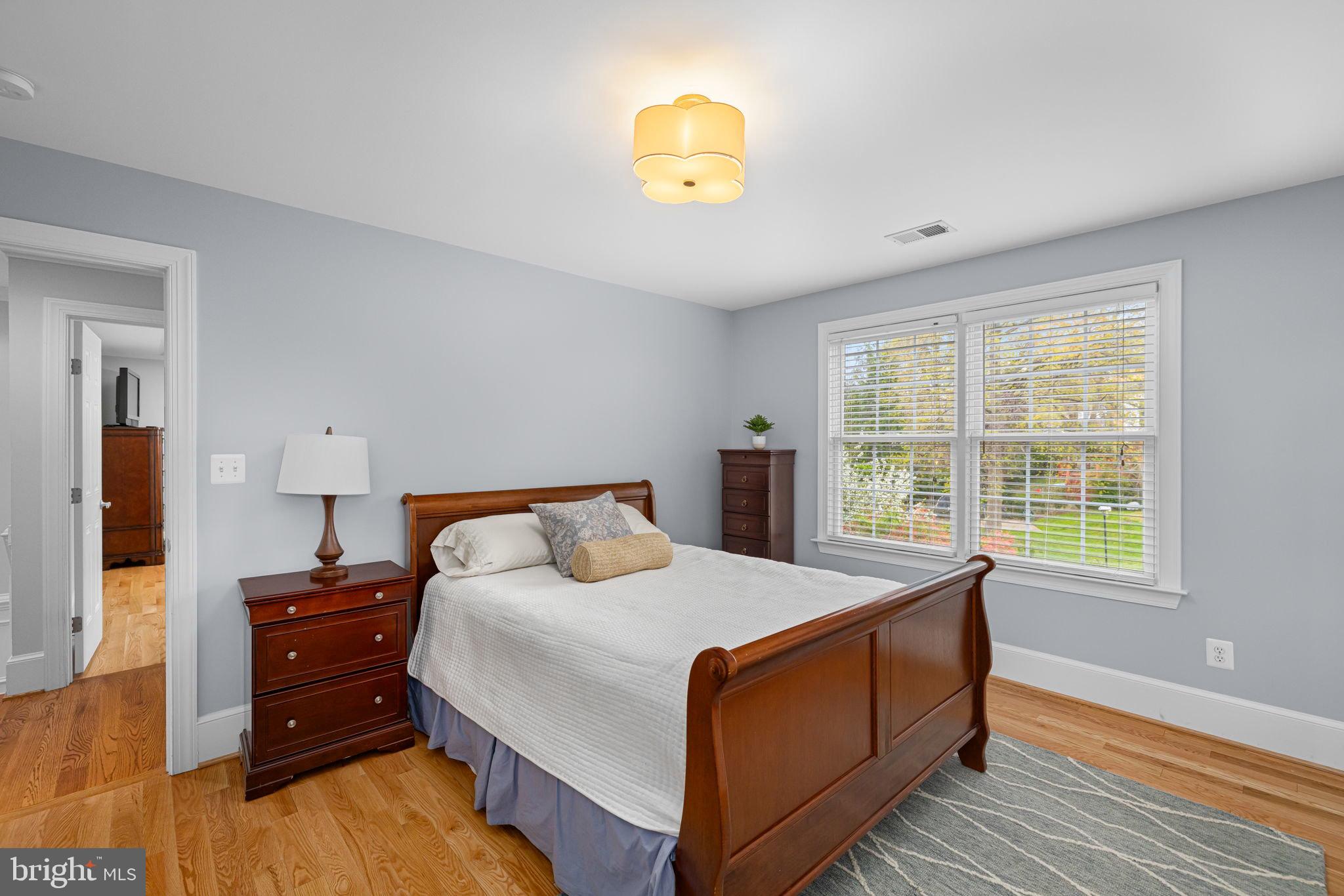 FALLVIEW PARK - Residential
