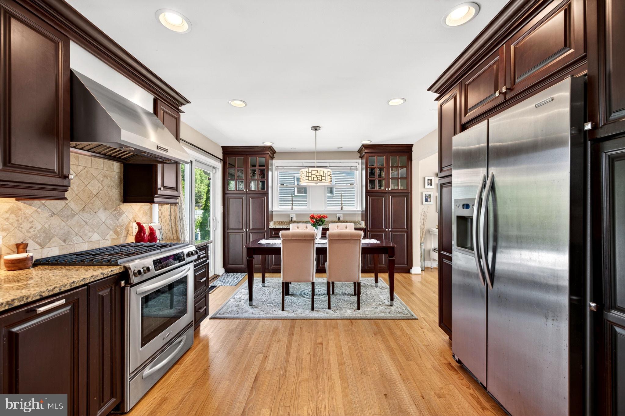 THORNLEIGH - Residential