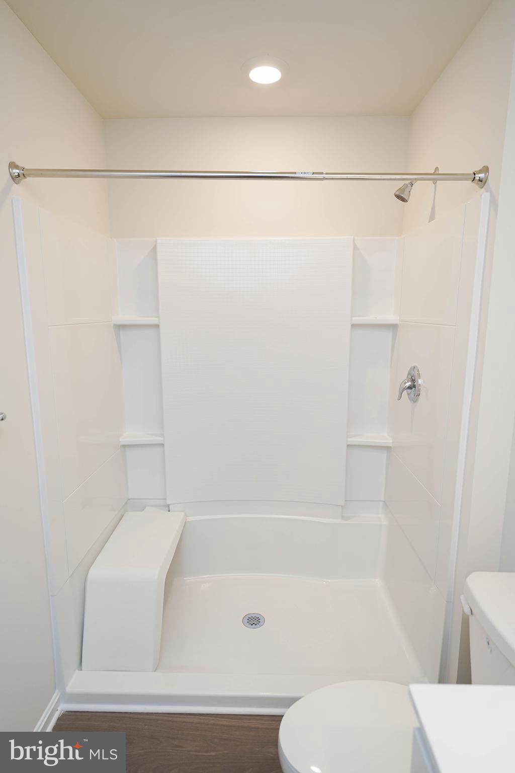 SASSAFRAS MEADOWS - Residential Lease