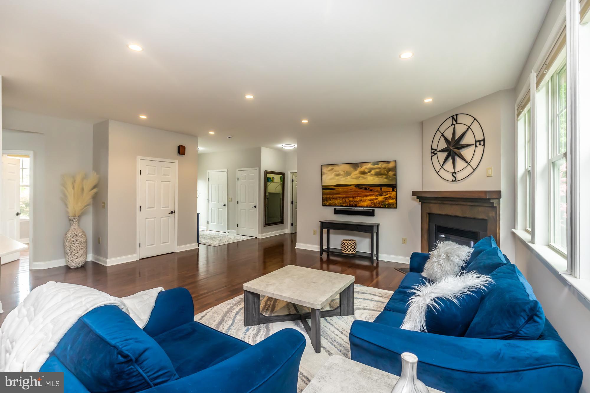 CROSSING AT BAILEY S - Residential