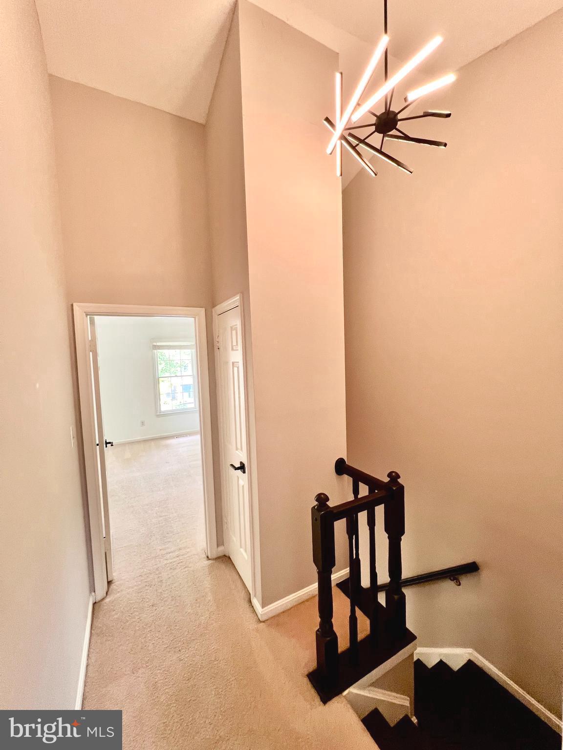 HOLLY POINTE - Residential