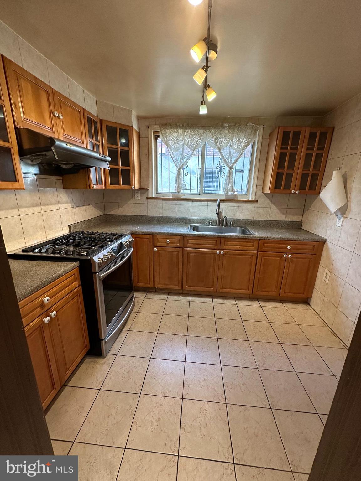 NEWBOLD - Residential