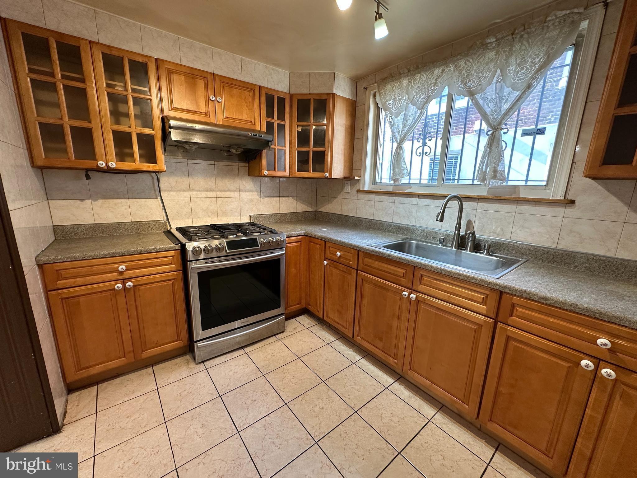 NEWBOLD - Residential