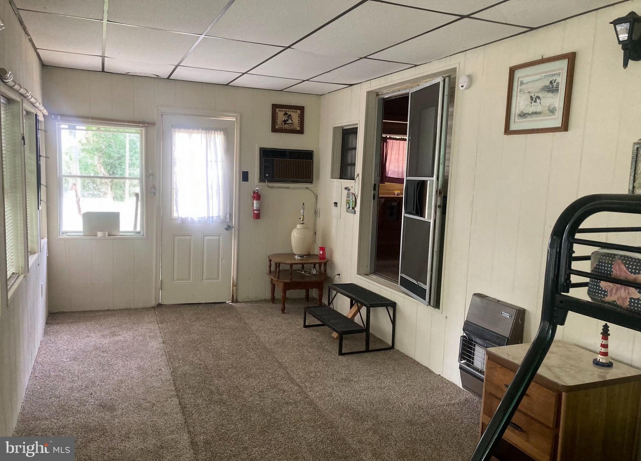INDIAN ACRES - Residential