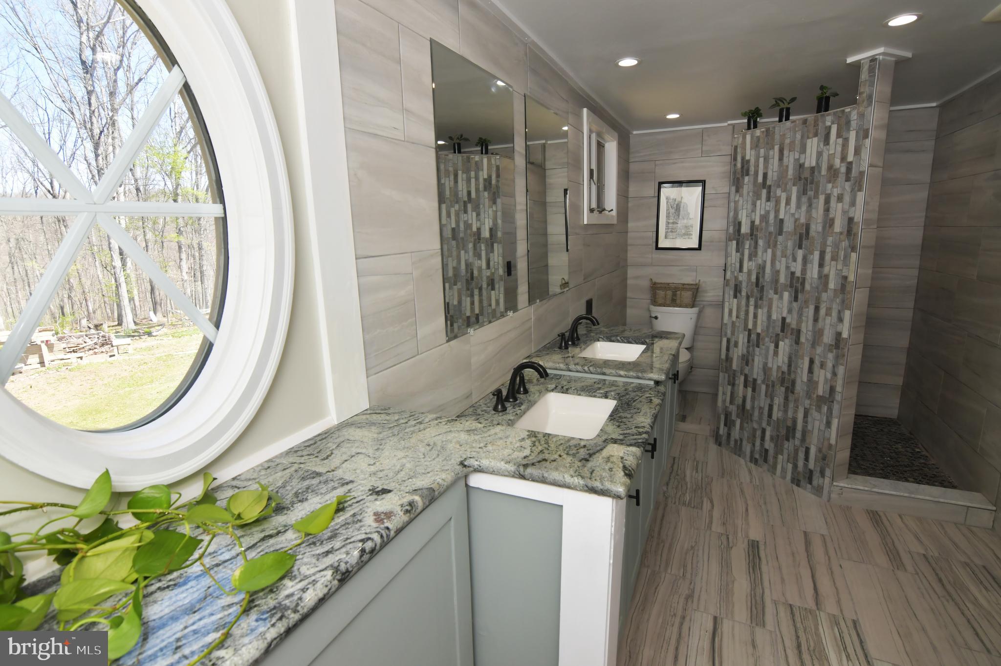 OPEQUON RIDGE III - Residential