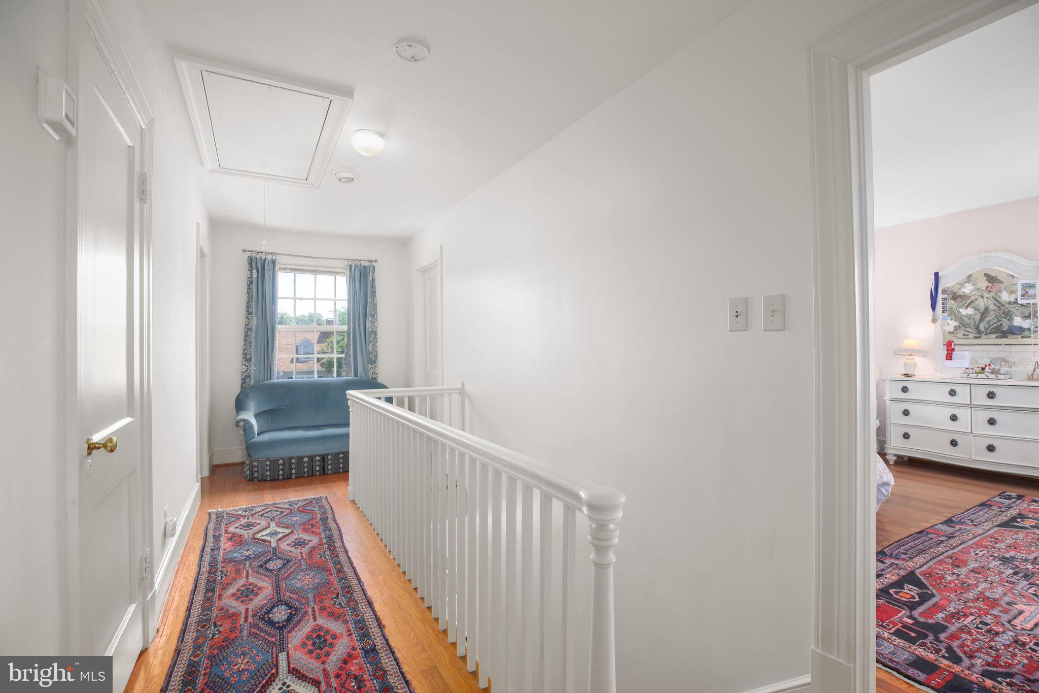 COLLEGE HEIGHTS - Residential