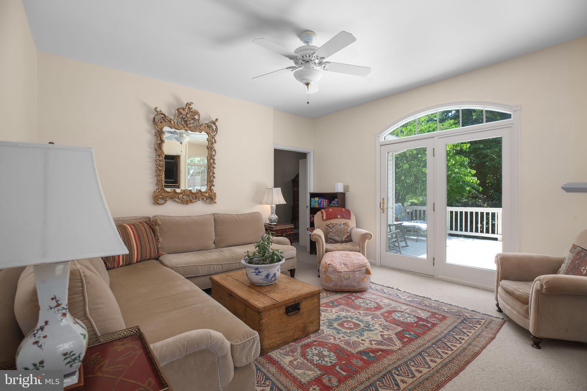 COLLEGE HEIGHTS - Residential