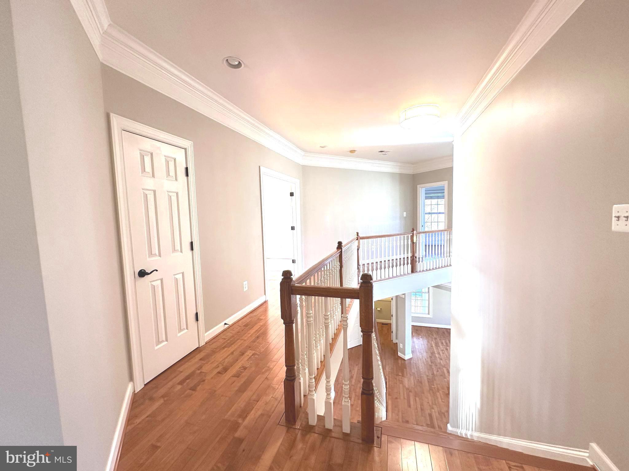WINDSOR KNOLLS - Residential