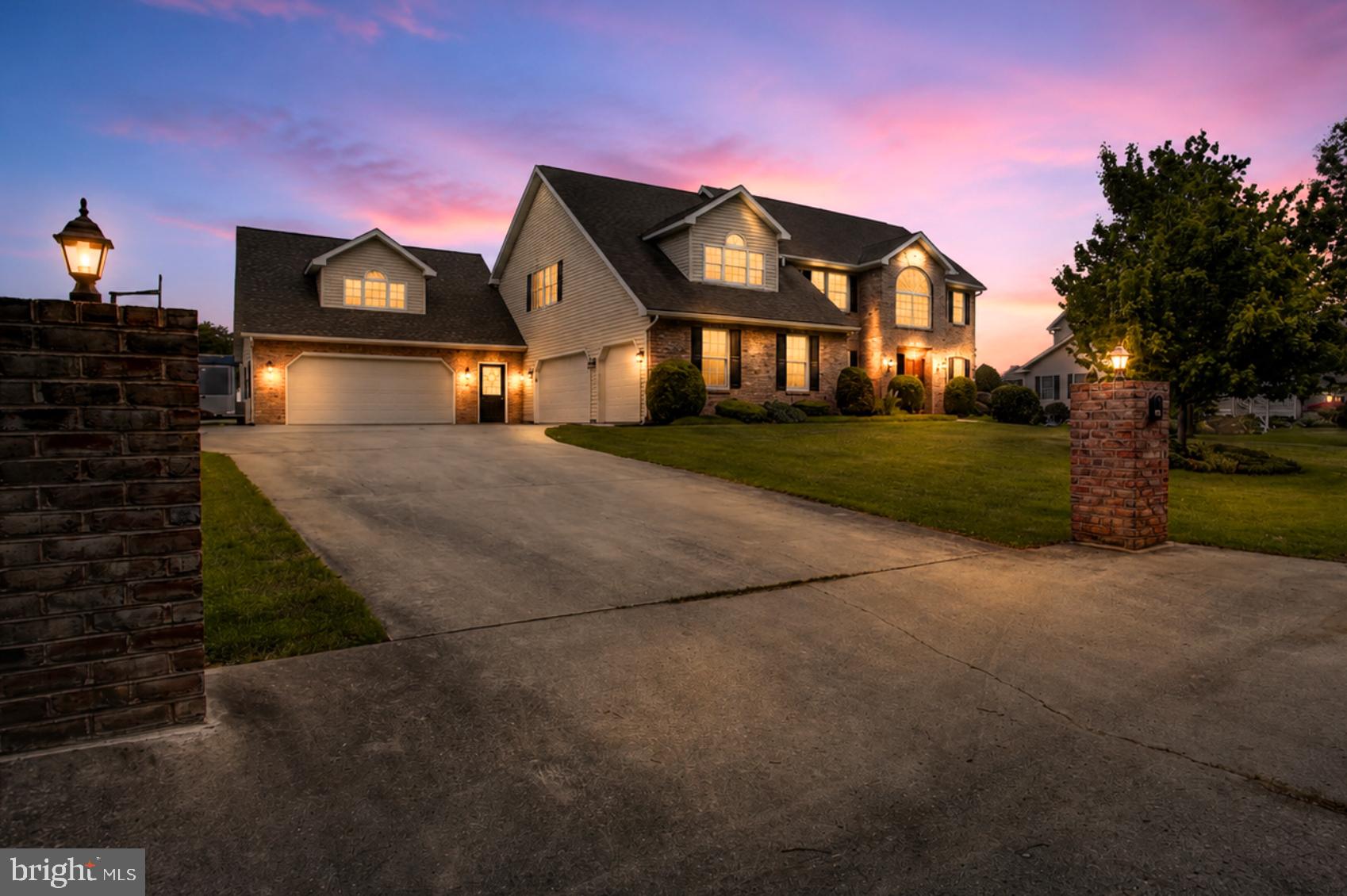 FLETCHER DRIVE - Residential