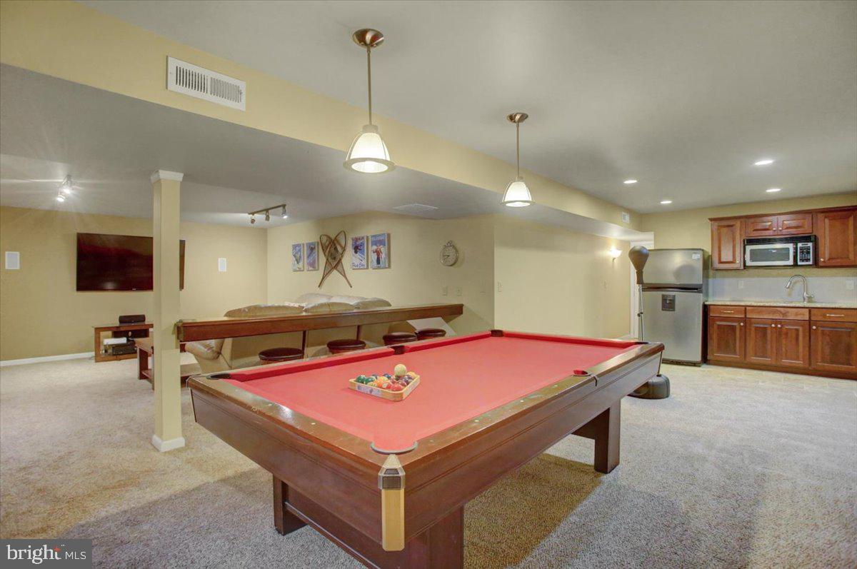 FLETCHER DRIVE - Residential