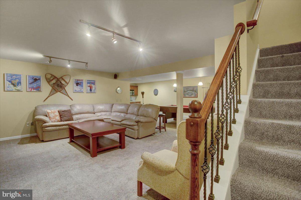 FLETCHER DRIVE - Residential