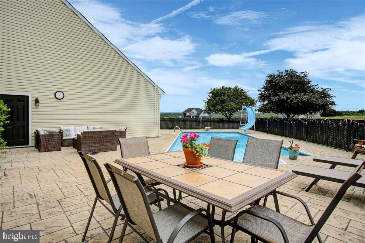 FLETCHER DRIVE - Residential
