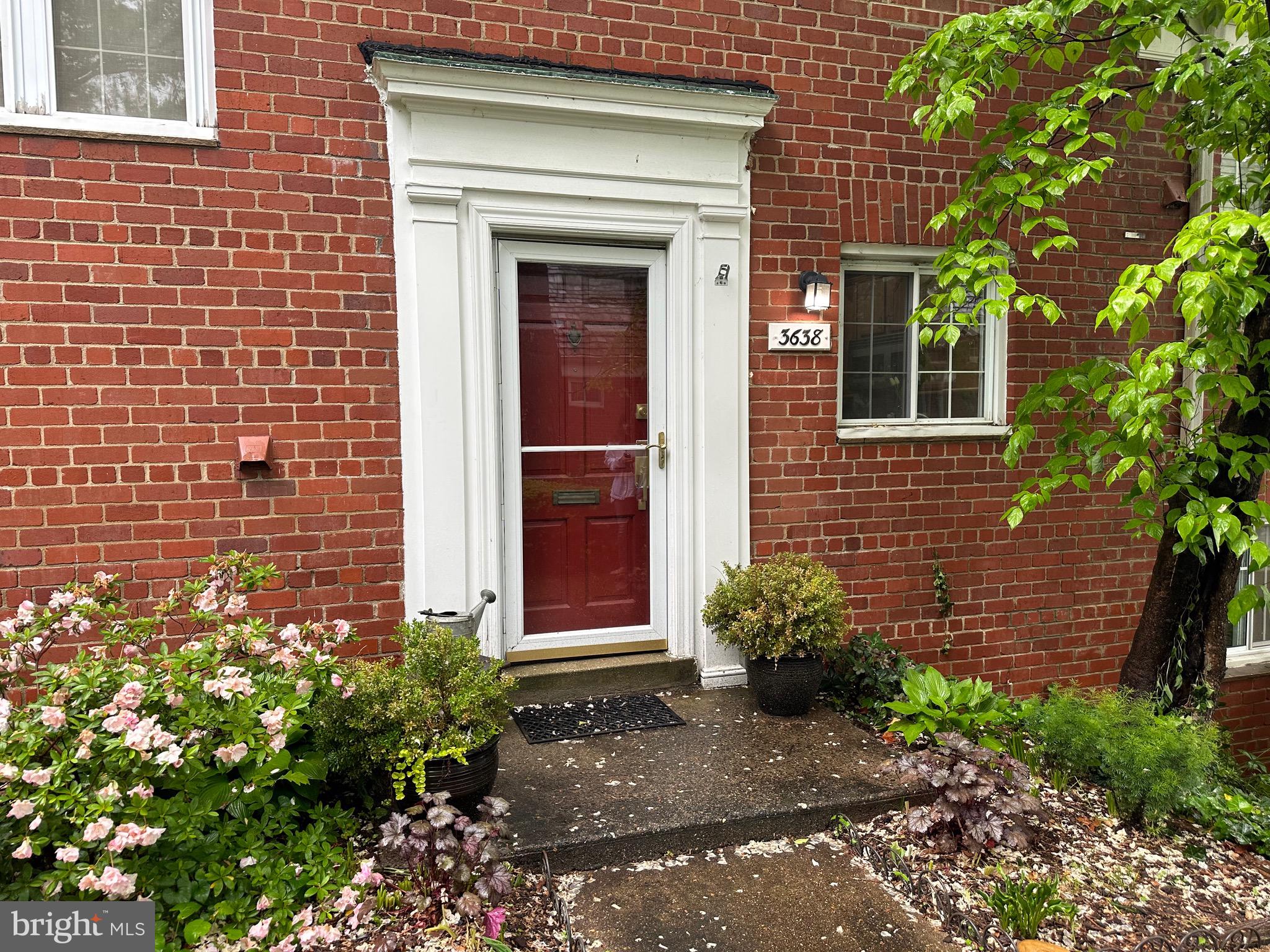 PARKFAIRFAX - Residential Lease