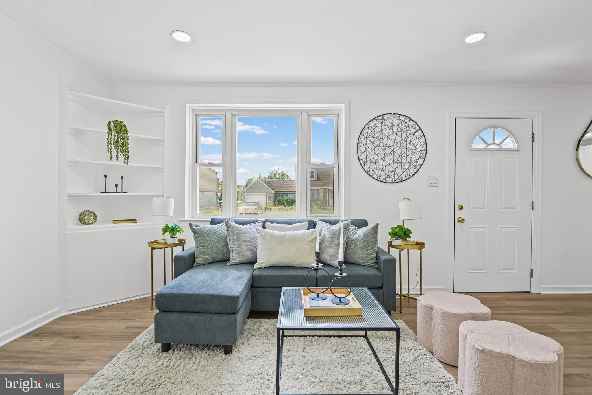 WATERSEDGE - Residential