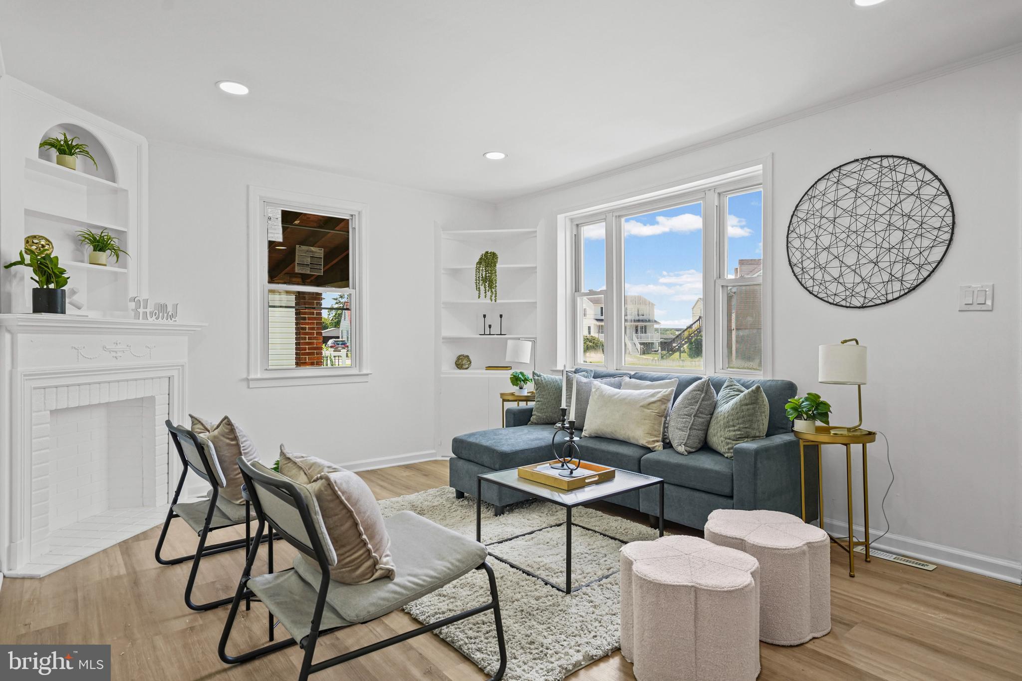 WATERSEDGE - Residential
