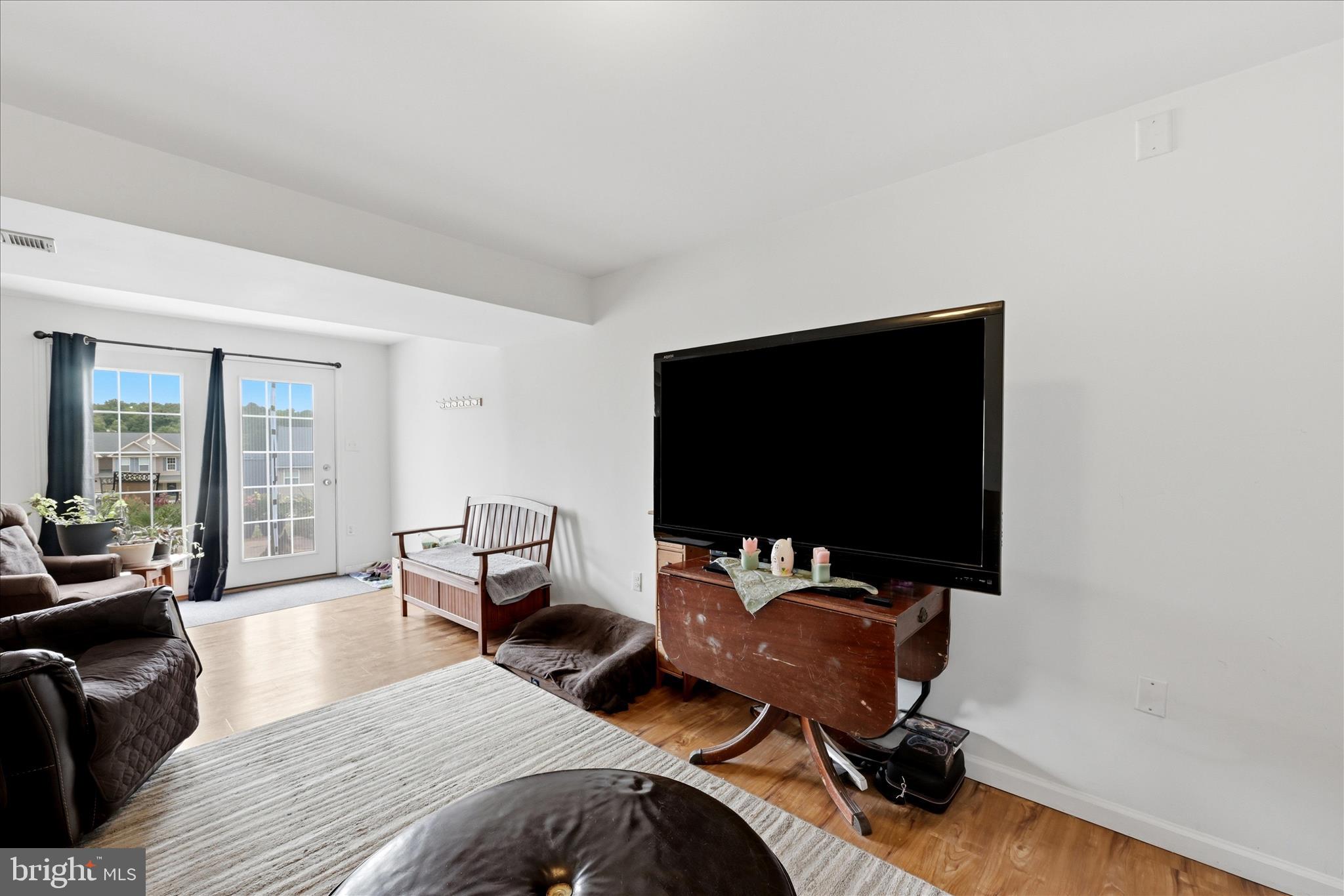 THE GALLERY - Residential