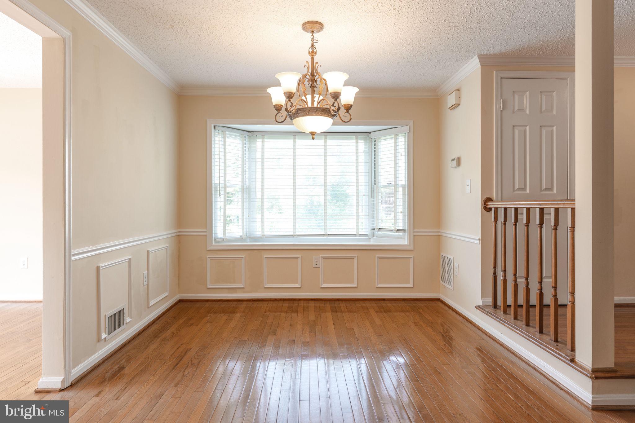 LAKE RIDGE - MOHICAN - Residential Lease
