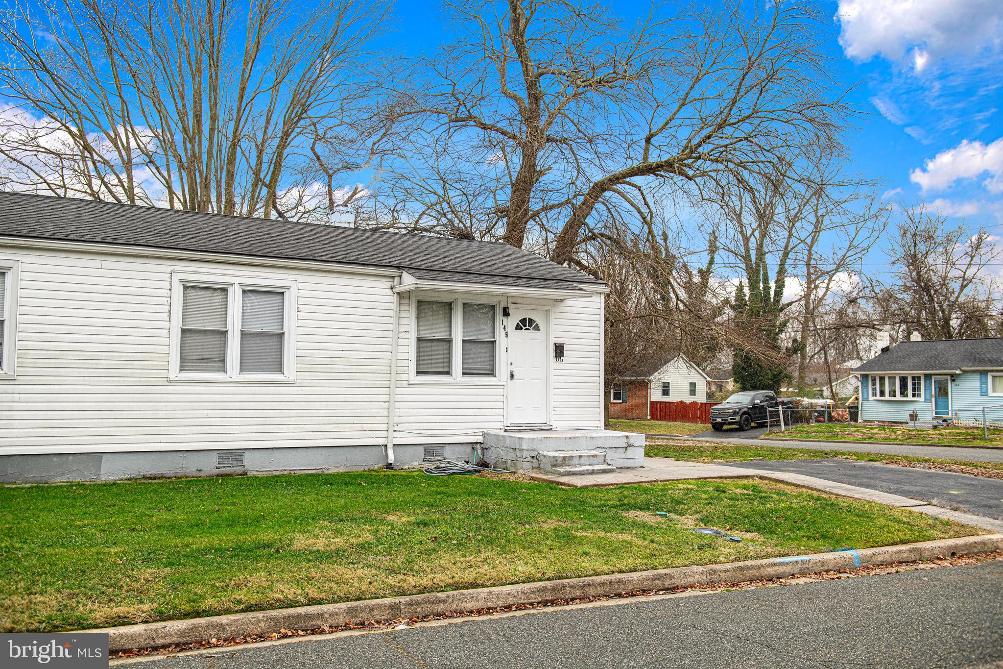 CONCORD FIELDS - Residential Lease