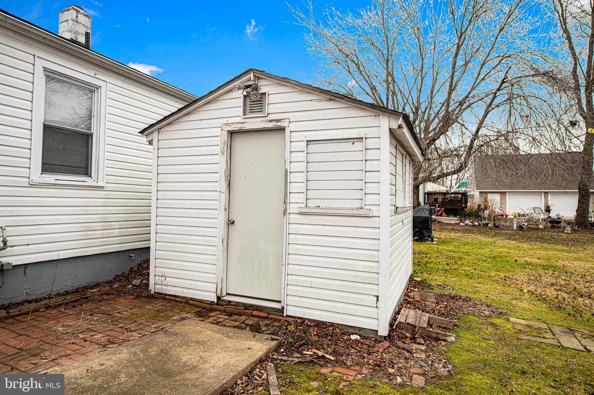 CONCORD FIELDS - Residential Lease