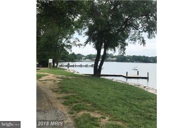 RIVIERA BEACH - Residential