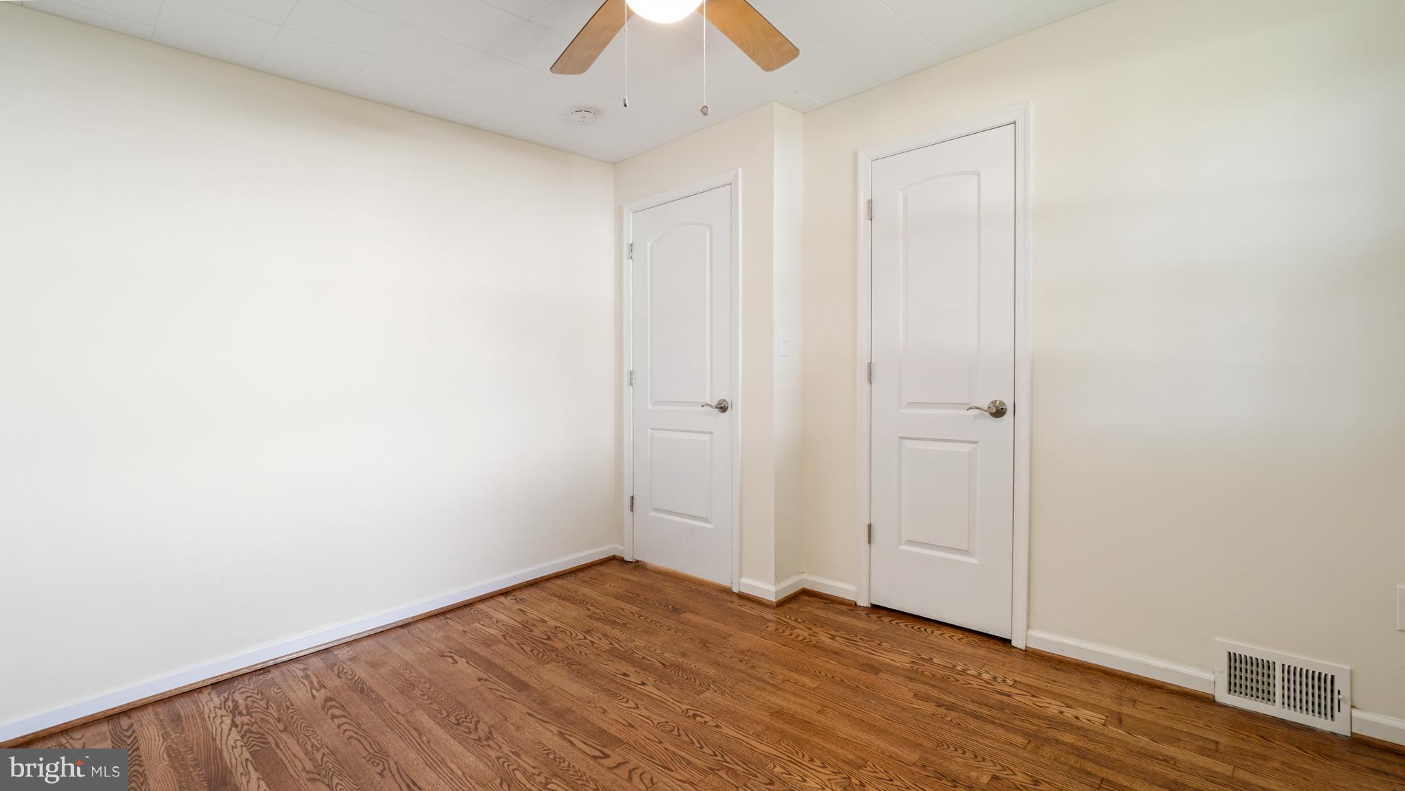 RIVIERA BEACH - Residential