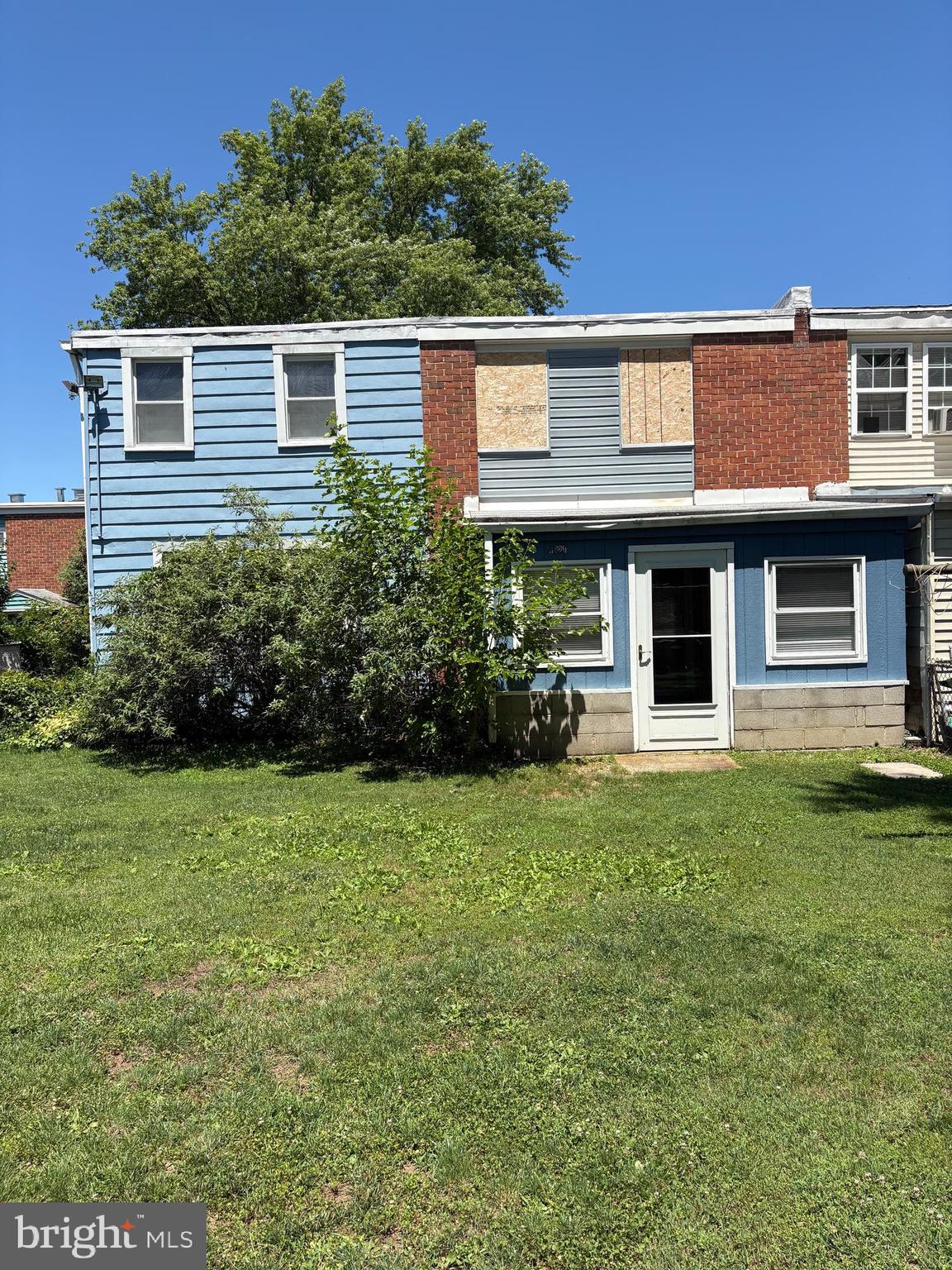RIVERVIEW - Residential