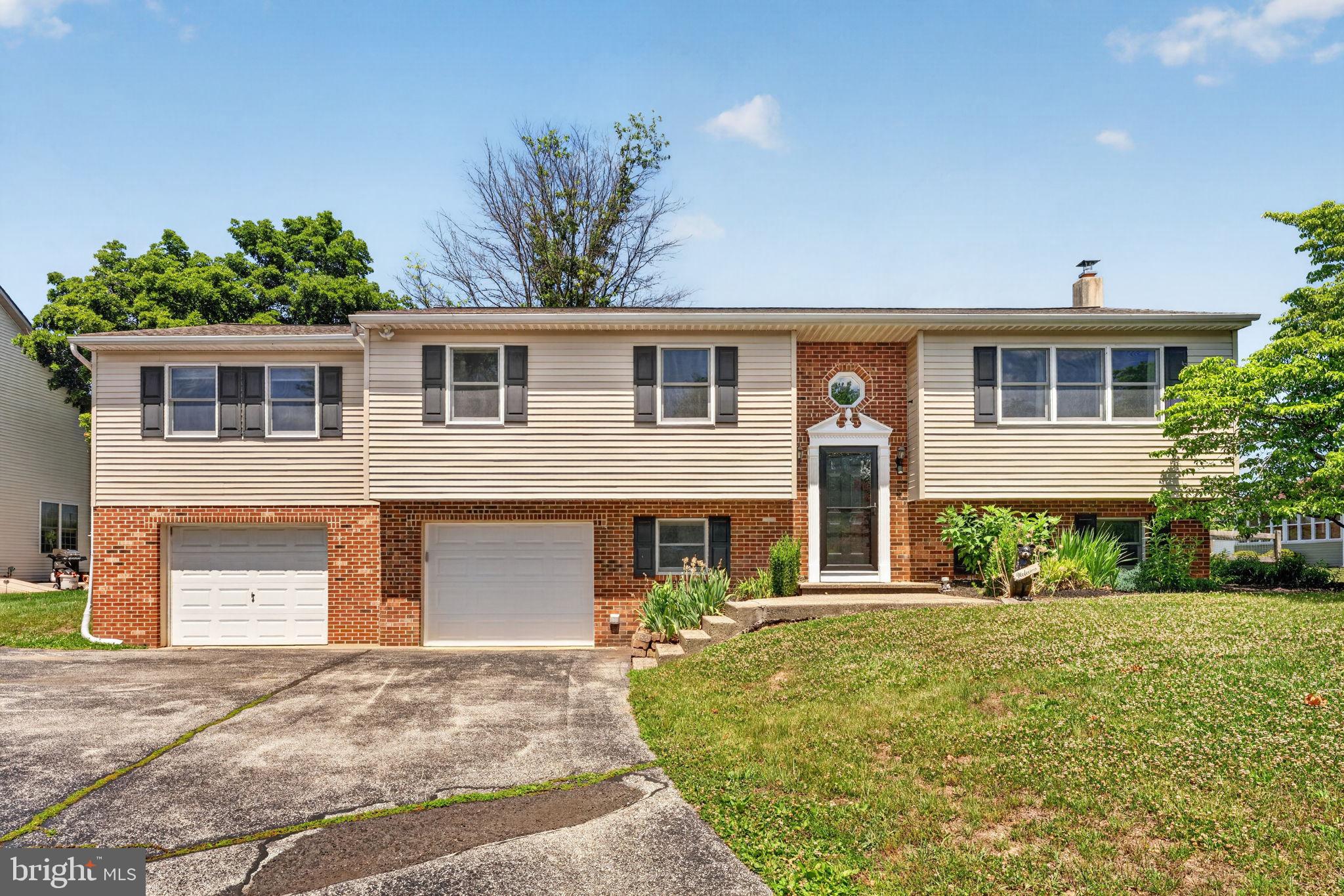 Well maintained home on a very quiet dead end street ! This  large 3bedroom and 3.5 bath has an upper level with a updated kitchen leading to a sunny family room opening to a large deck. A level 1/2 acre rear yard that is fully fenced. A living room with 3 bedrooms down the hallway and yes, 3 full bathrooms. The lower level has a huge family room with a wood burning stove. Don't miss this chance to own a home ion this desirable street. More photos coming soon.