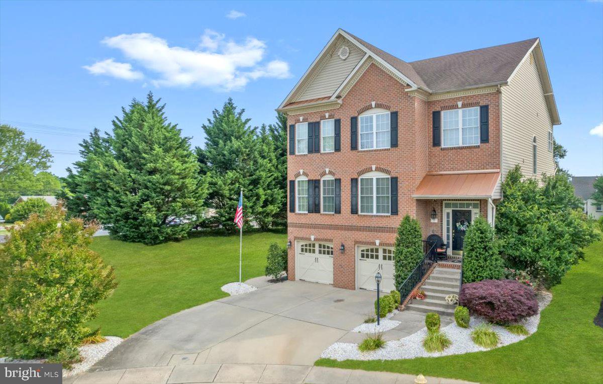 FALLSTON CROSSING - Residential