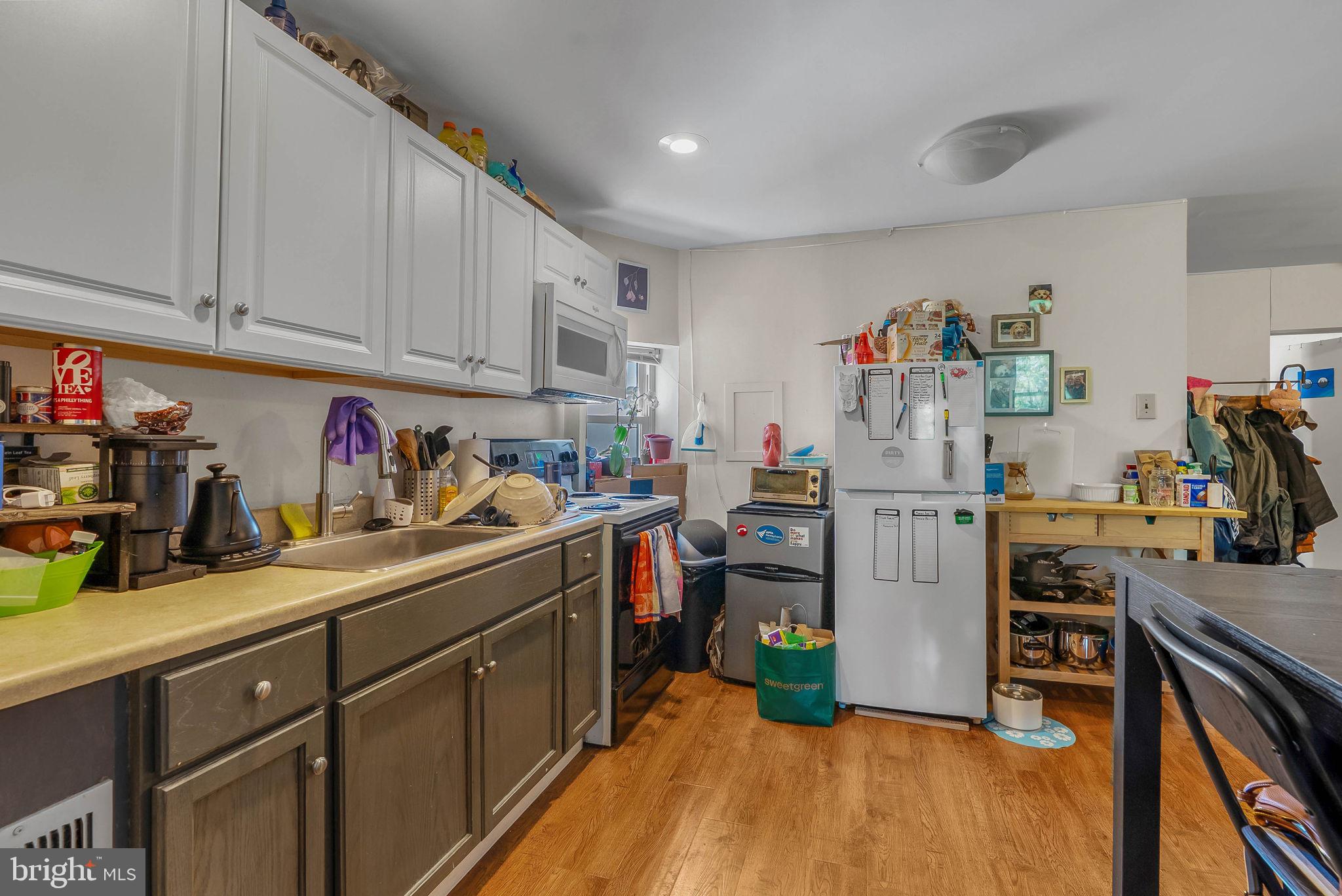 FAIRMOUNT - Residential Income