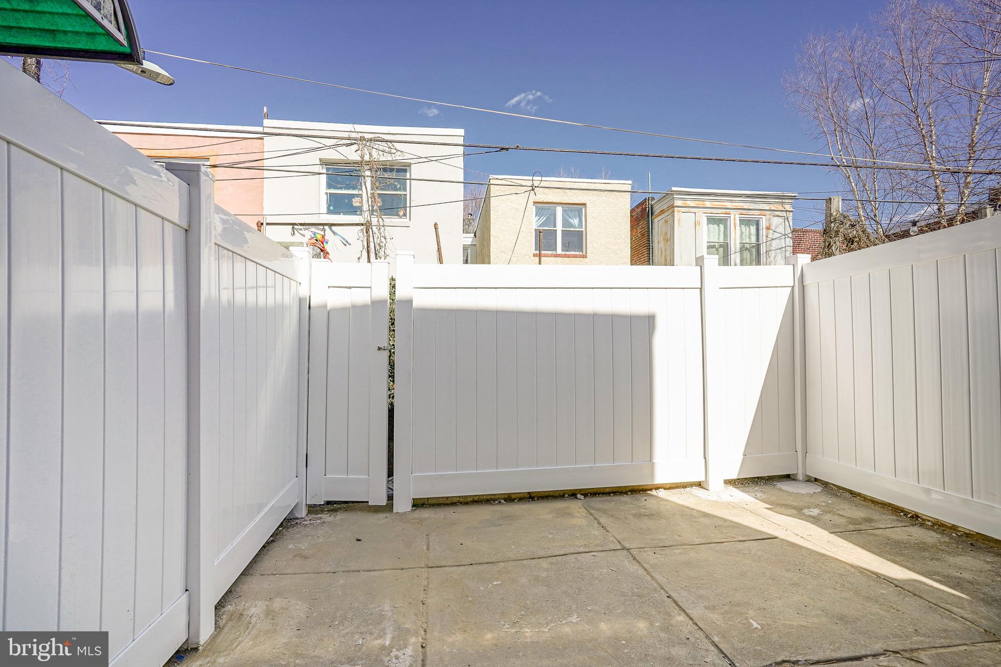 PASSYUNK SQUARE - Residential