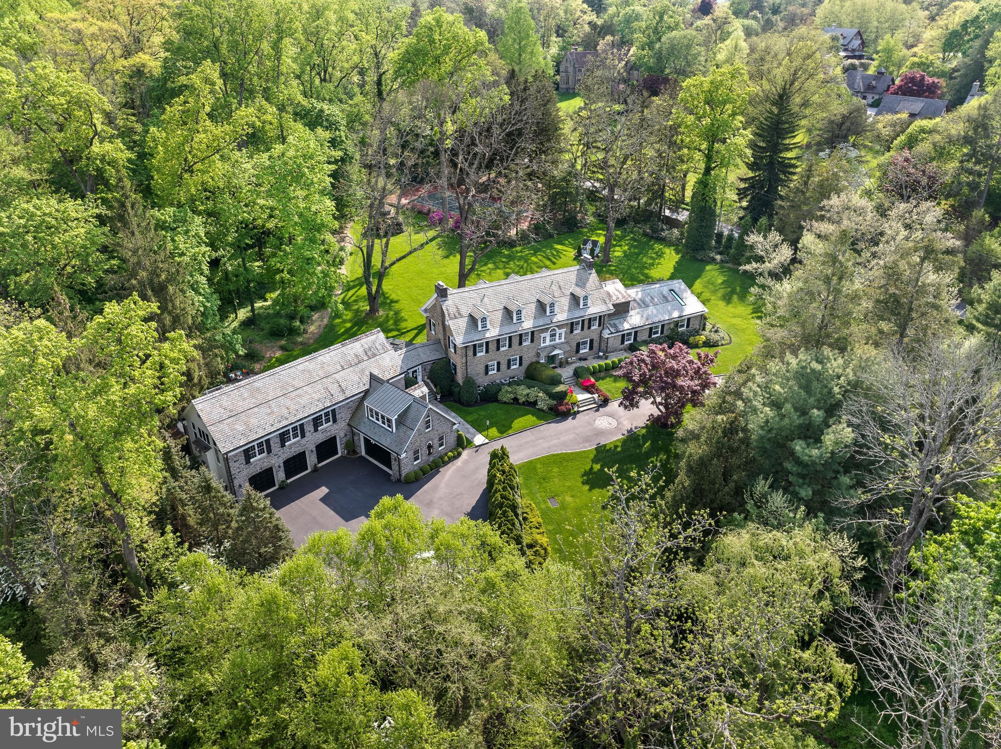 SOUTH WAYNE - Residential