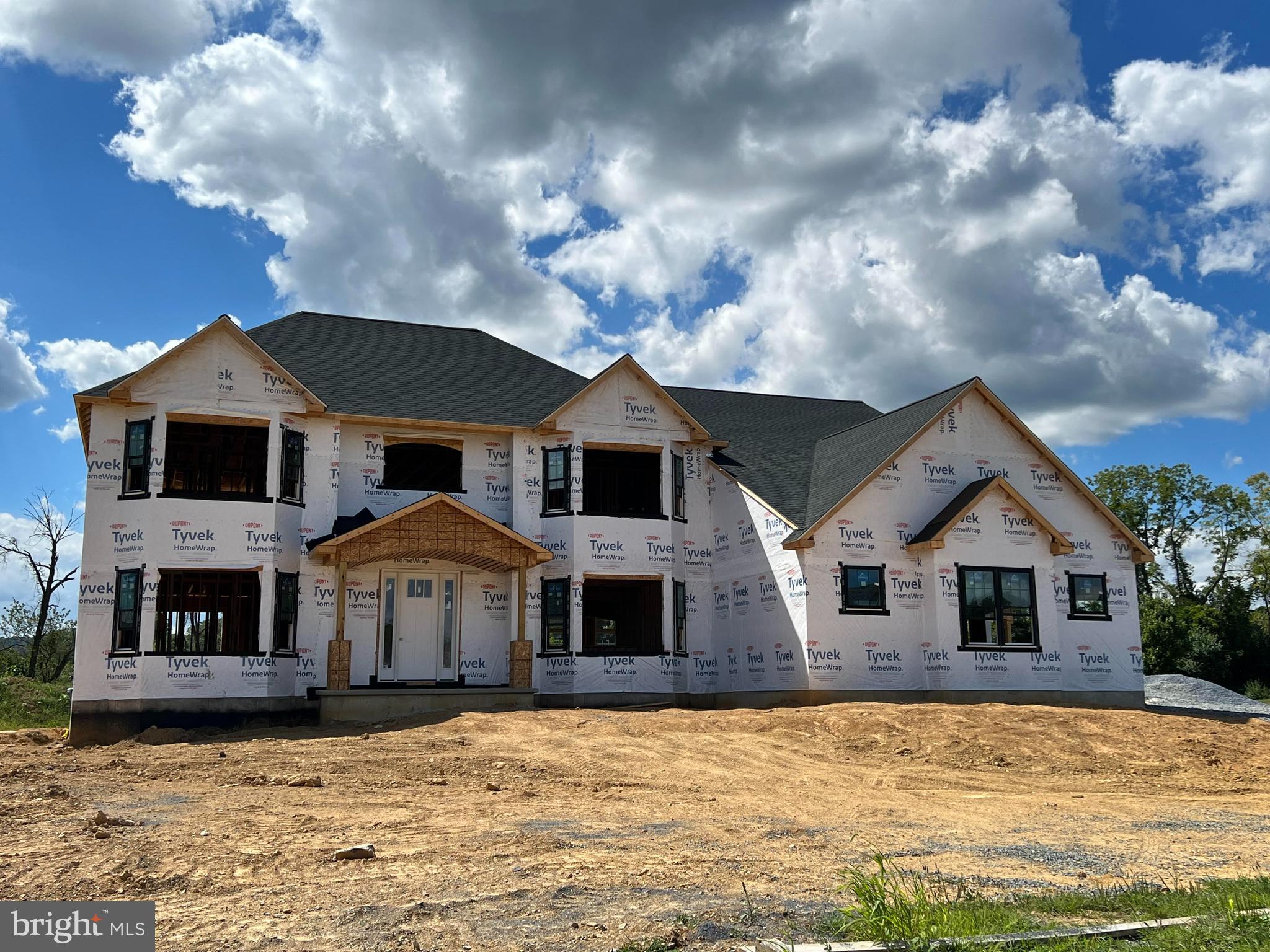 GREEN VALLEY CROSS - Residential