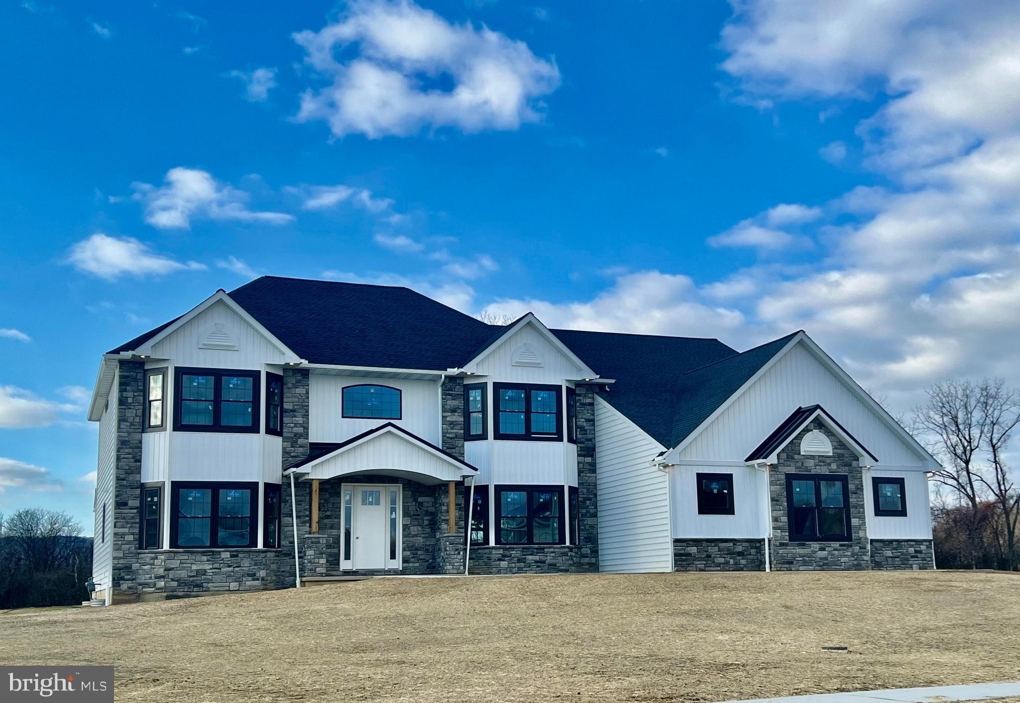 GREEN VALLEY CROSS - Residential