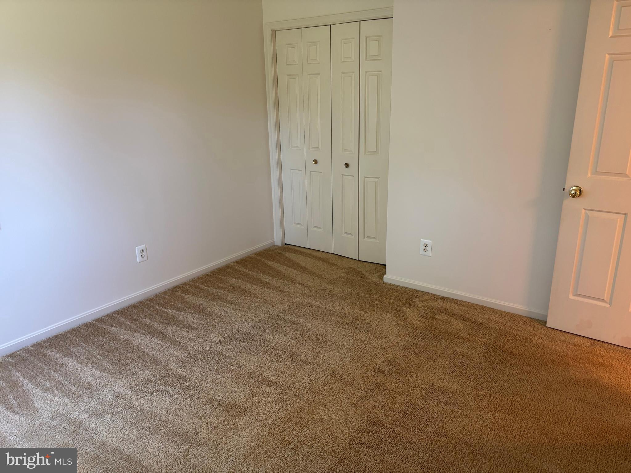 HIGHLAND HALL - Residential