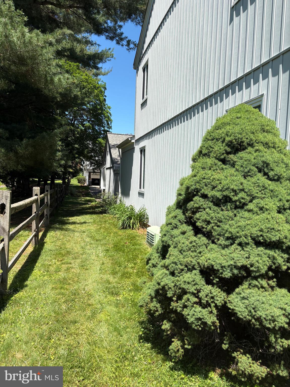 HIGHLAND HALL - Residential