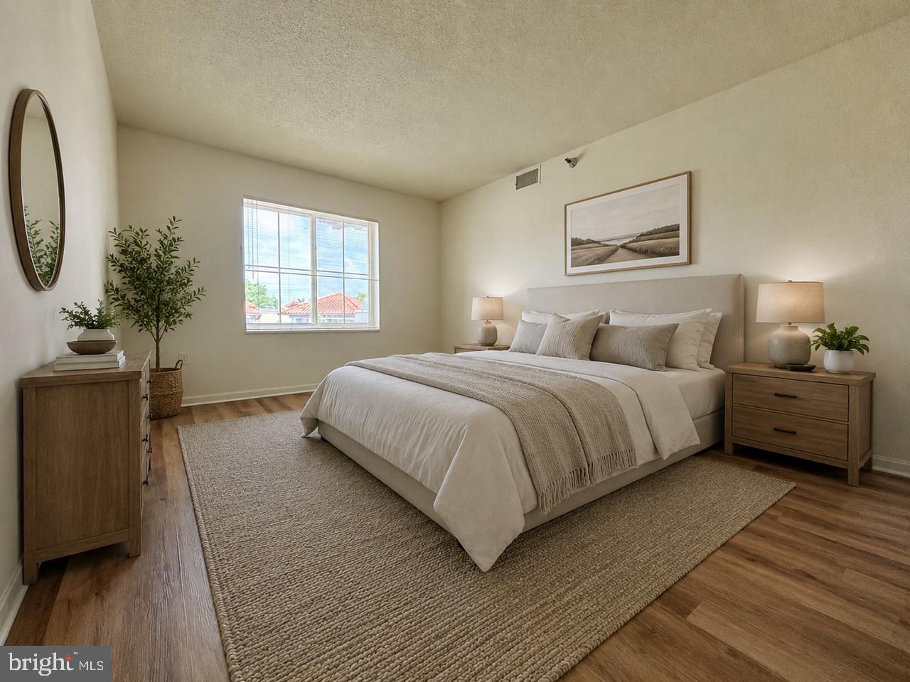LEISURE WORLD - Residential