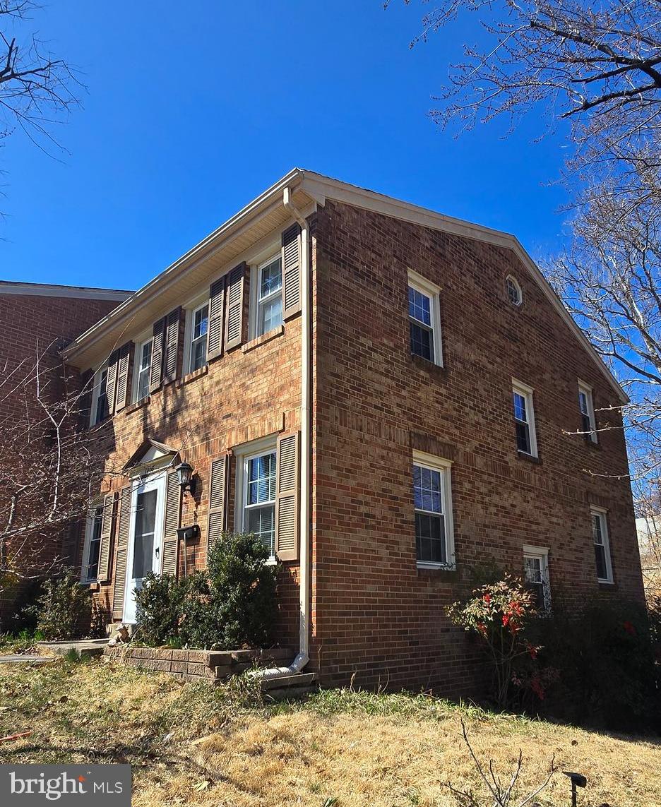 GREENWICH - Residential Lease